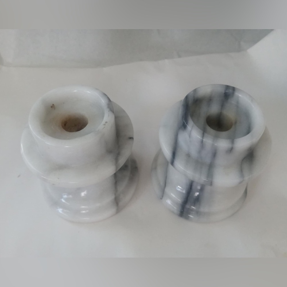 Candle holder